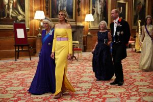 Κροκί, λιλά, μάξι και Carolina Herrera…