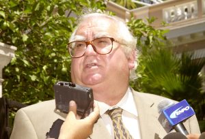 Πέθανε ο Αλέκος Ακριβάκης – Υπήρξε ιδρυτικό μέλος του ΠΑΣΟΚ