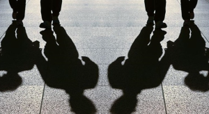 Σκληρές εικόνες από την δράση των αυτόκλητων «τιμωρών παιδόφιλων» – Αποκαλυπτικές μαρτυρίες