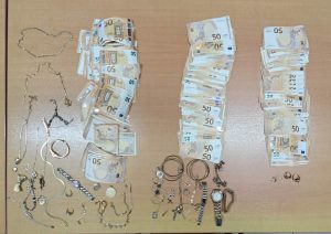 Κεφαλονιά: Σπείρα έστηνε τηλεφωνικές απάτες – Παρίσταναν τους λογιστές και τους υπαλλήλους τραπεζών