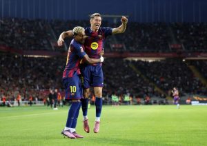 Μπαρτσελόνα-Σοσιεδάδ 2-1: «Καταλανική» ανατροπή και πρωτιά στη βαθμολογία