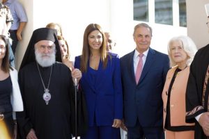 Στην Ξάνθη για το πρώτο κουδούνι η Σοφία Ζαχαράκη – Ποια σχολεία επισκέφθηκε