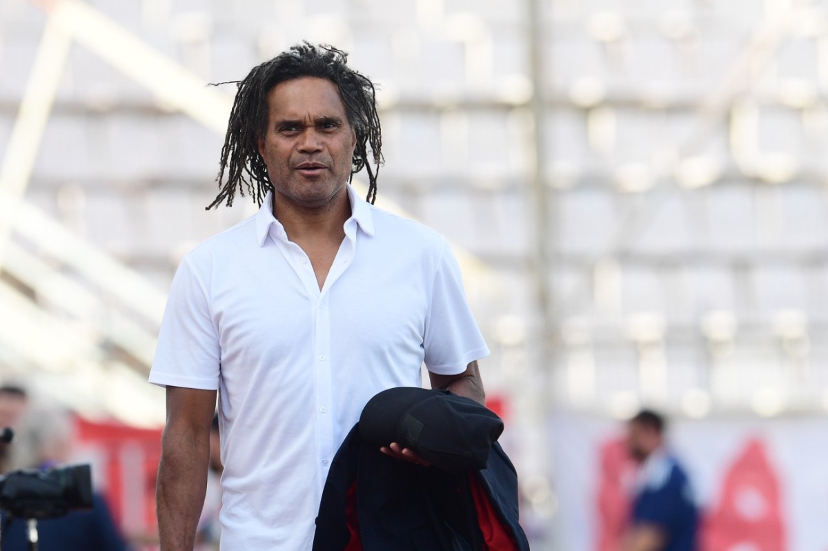 Καρεμπέ: «Ο Ολυμπιακός θα παλέψει κόντρα σε όλους»