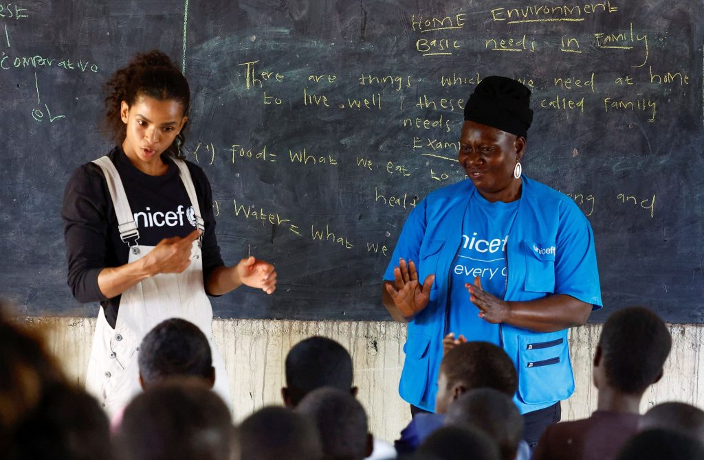 “Shadow scholars”: 40.000 Κενυάτες γράφουν επι πληρωμή εργασίες για τους φοιτητές της Δύσης