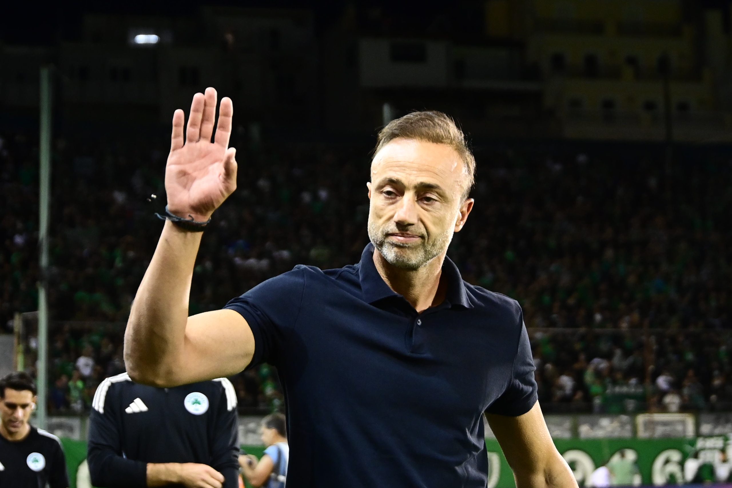 Kό&nu;&tau;&eta;&sigmaf;: &laquo;&Theta;έ&lambda;&omicron;&upsilon;&mu;&epsilon; &chi;&rho;ό&nu;&omicron; &kappa;&alpha;&iota; &delta;&epsilon;&nu; &upsilon;&pi;ά&rho;&chi;&epsilon;&iota;&raquo;