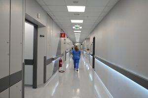 Καταγγελία σοκ στο Mega: «Μου έκαναν γαστροσκόπηση χωρίς αναισθησία»