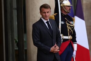 Στις 24 Απριλίου η επίσκεψη Μακρόν στην Αθήνα