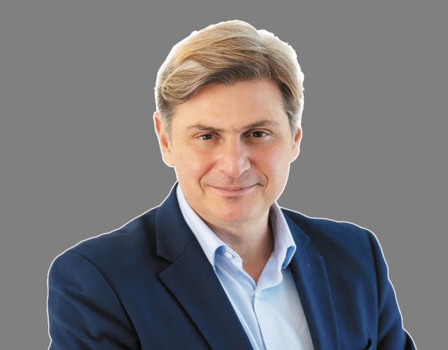 Νικόλας Φαραντούρης