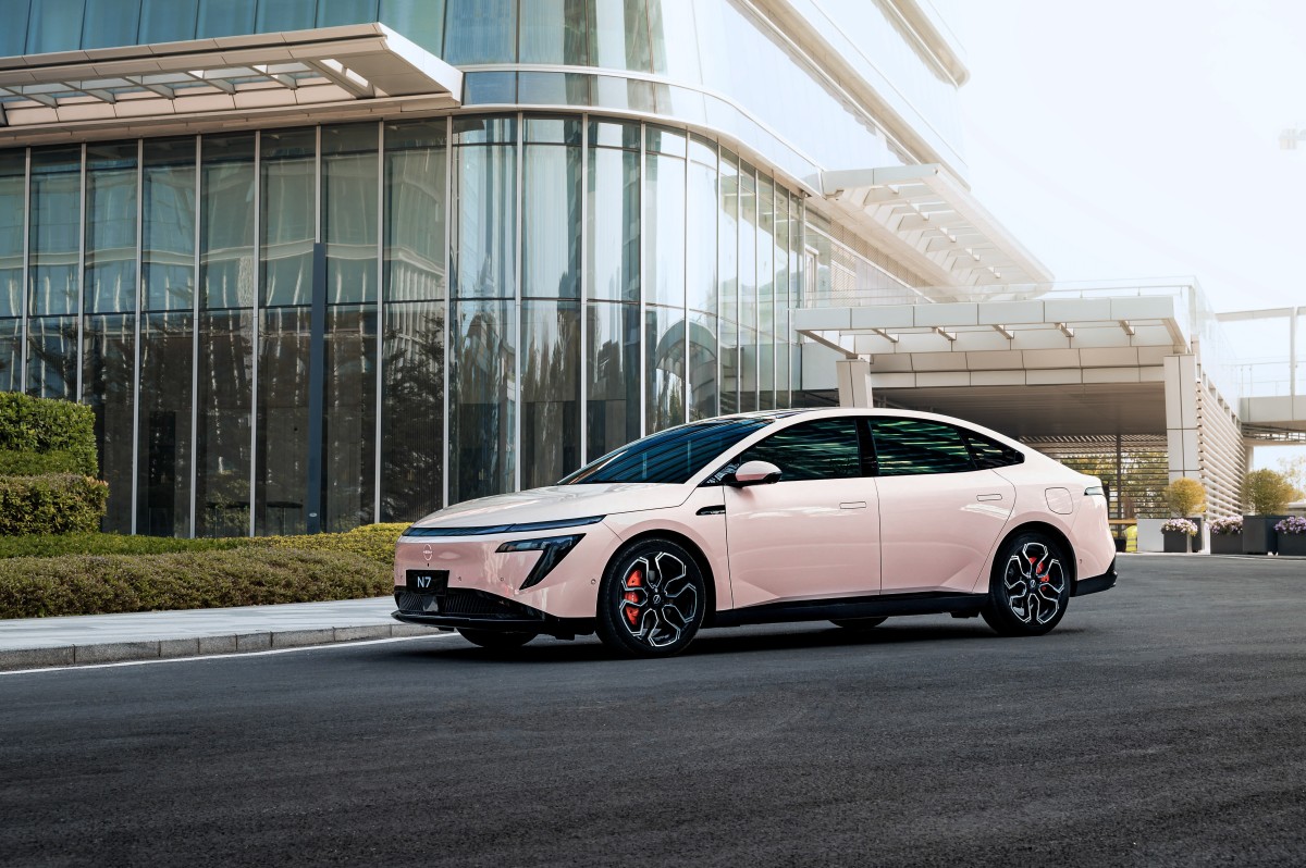 Πιο τολμηρά sedan στη στρατηγική της Nissan