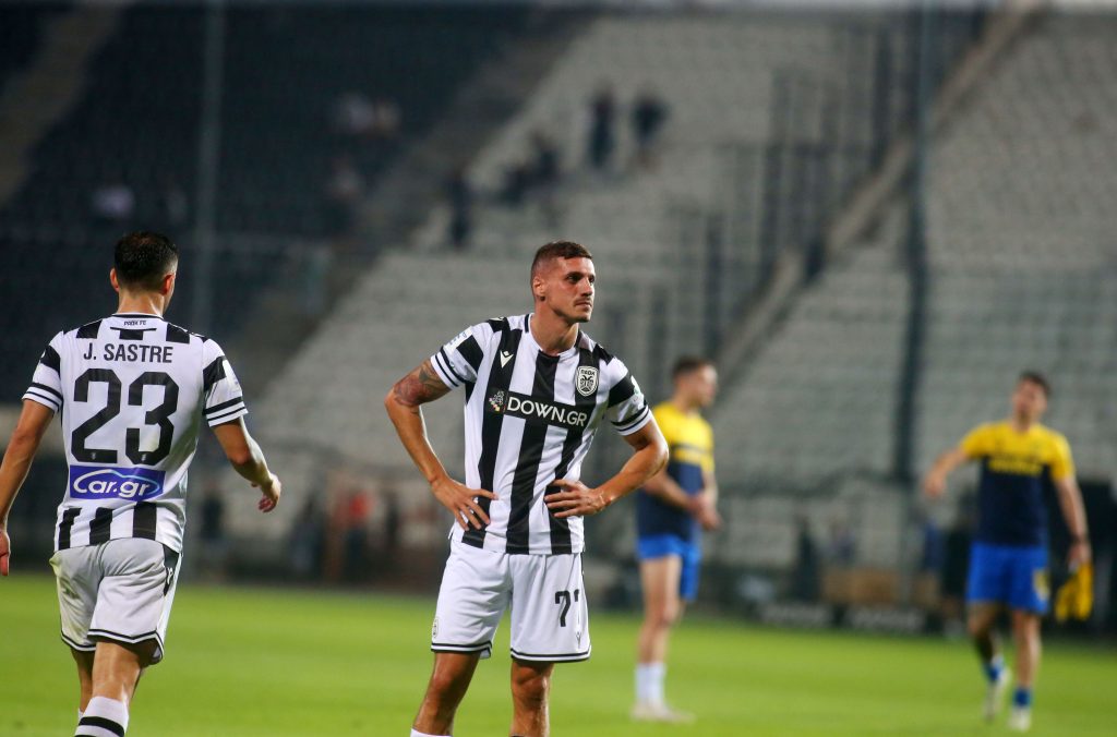 Ο ΠΑΟΚ ψάχνει φάρμακο…