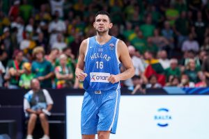 Συγκλόνισε ο «Αρχηγός» Κώστας Παπανικολάου: Υψωσε ασπίδα για την Εθνική Ελλάδας στο ποδόσφαιρο: «Παλεύουν για τη χώρα αυτά τα παιδιά»