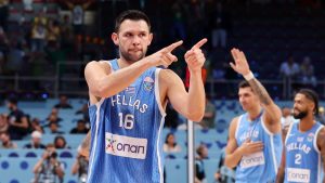 O συγκλονιστικός Παπανικολάου που μίλησε στην ψυχή όλων