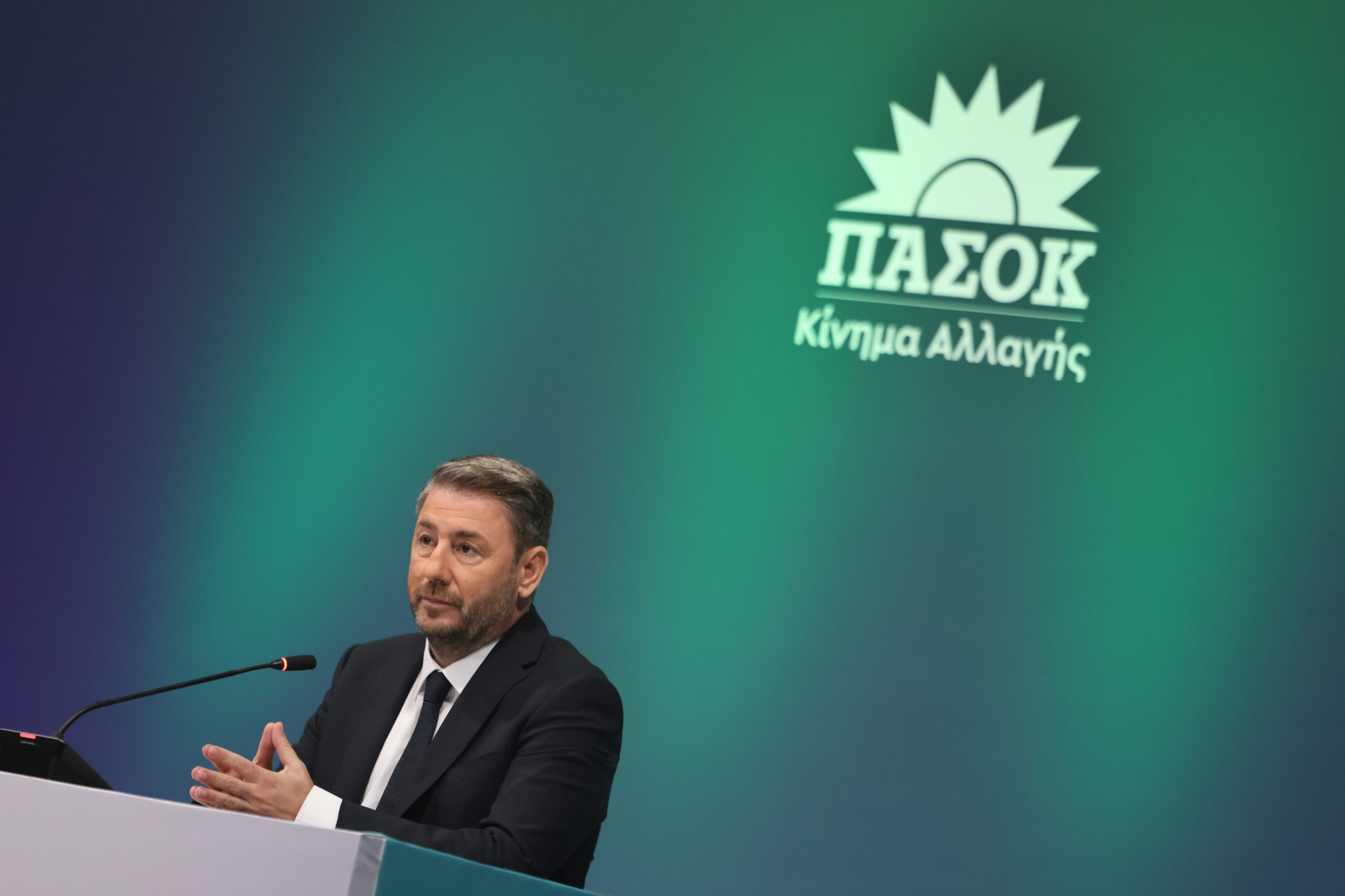 ΠΑΣΟΚ: Τετ α τετ Ανδρουλάκη με Βενιζέλο και Παπανδρέου