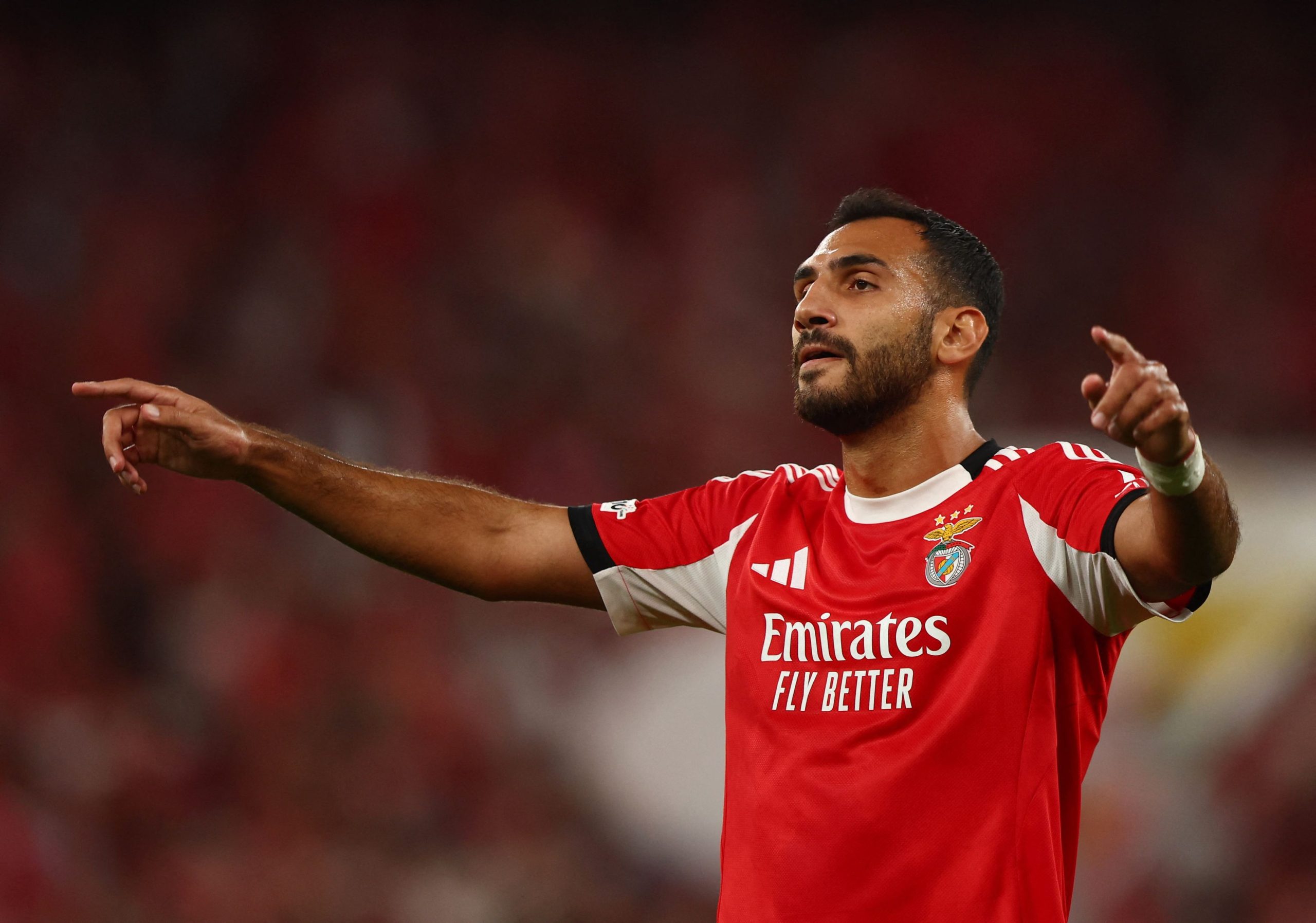 Ο Βαγγέλης Παυλίδης πετυχαίνει το δεύτερο γκολ της Μπενφίκα κόντρα στην Καραμπάγκ (vid)