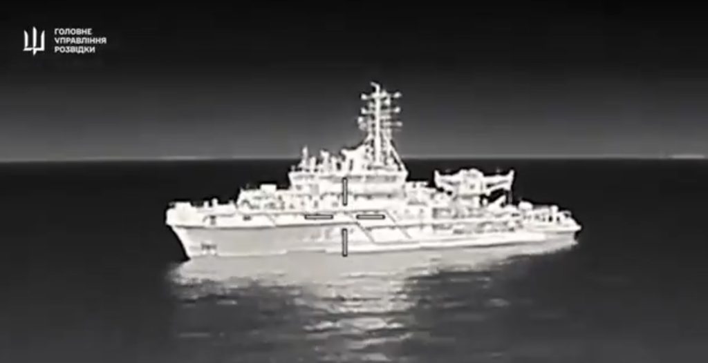 Ισχυρό πλήγμα στον ρωσικό στόλο – Ουκρανικό drone κατέστρεψε ρωσικό πλοίο στη Μαύρη Θάλασσα (video)