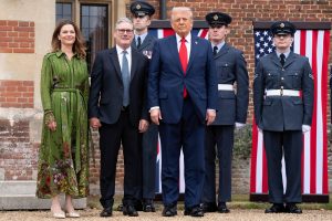 «Με έχει απογοητεύσει ο Πούτιν» – Τι είπαν Τραμπ και Στάρμερ για deal δισ. δολαρίων και Παλαιστινιακό κράτος