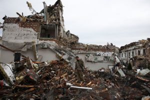 Ουκρανία: Τρεις νεκροί, δυο τραυματίες σε πλήγματα της Ρωσίας στη Σούμι