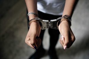 Παρίσταναν τις κωφές και ζητούσαν οικονομική στήριξη για ανύπαρκτο ίδρυμα