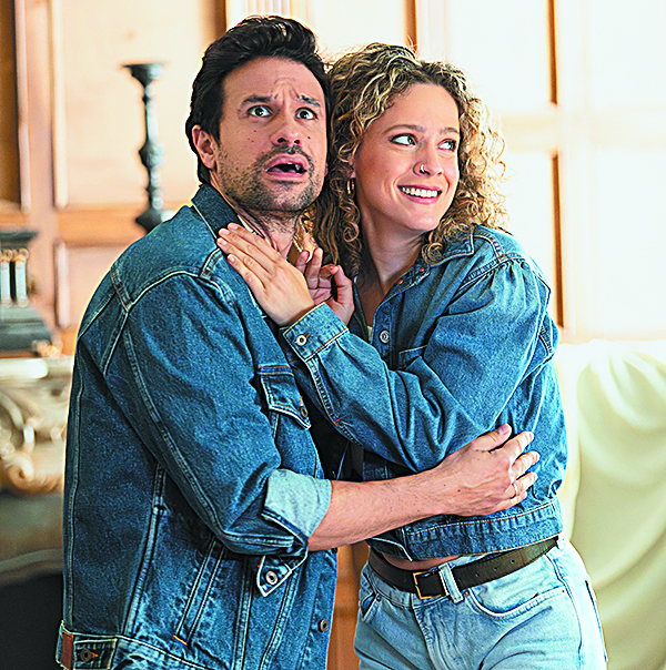 «Τα φαντάσματα» βγάζουν γέλιο στο Star