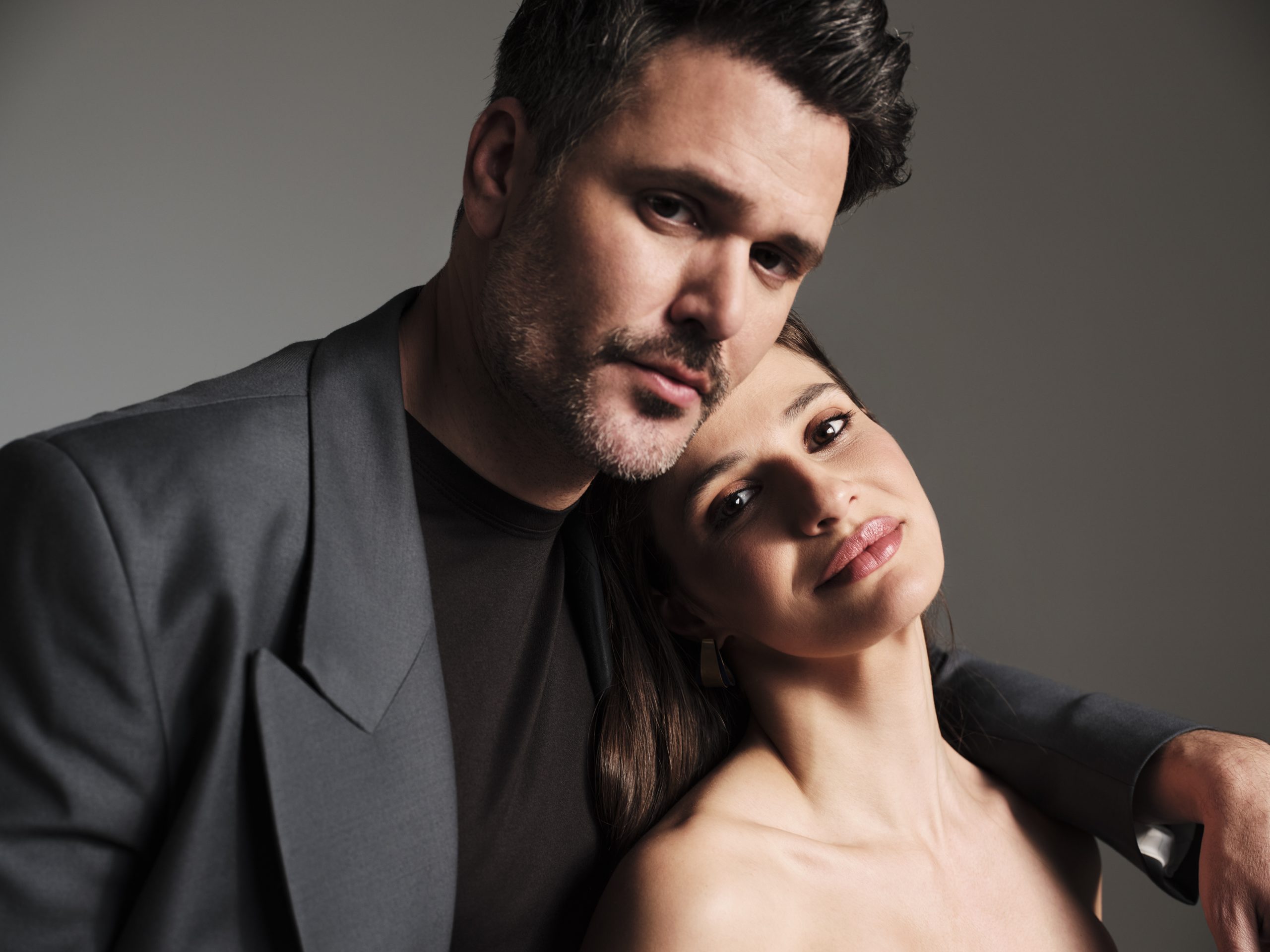 «HOTΕΛ ΕΛVIRA»: Πρεμιέρα με πρωτιά στην τηλεθέαση