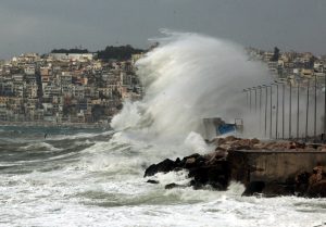 Σοκ! Η άνοδος της θάλασσας απειλεί 100 εκατ. κτίρια – Κίνδυνος και στην Ελλάδα