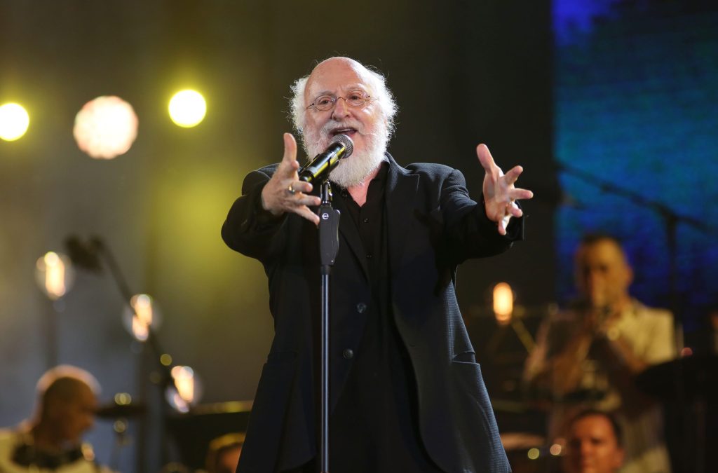 Μαρμαρωμένοι θα σταθούν