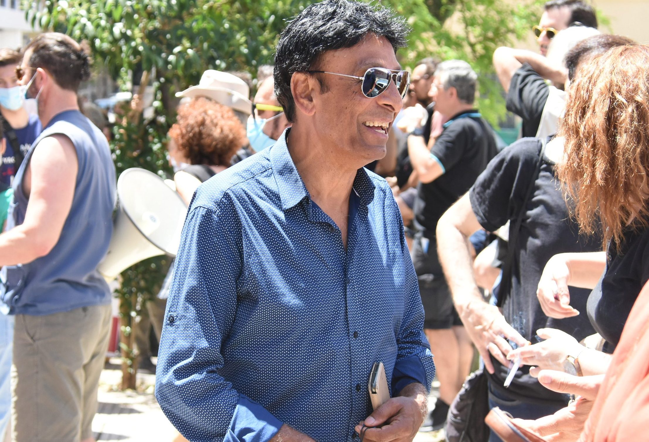 Συνελήφθη ο τραγουδιστής Βασίλης Παϊτέρης για απλήρωτα χρέη