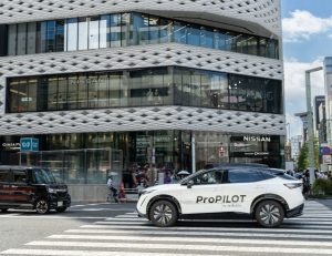 Η Nissan φέρνει την έξυπνη οδήγηση με το ProPILOT που βασίζεται στην τεχνητή νοημοσύνη