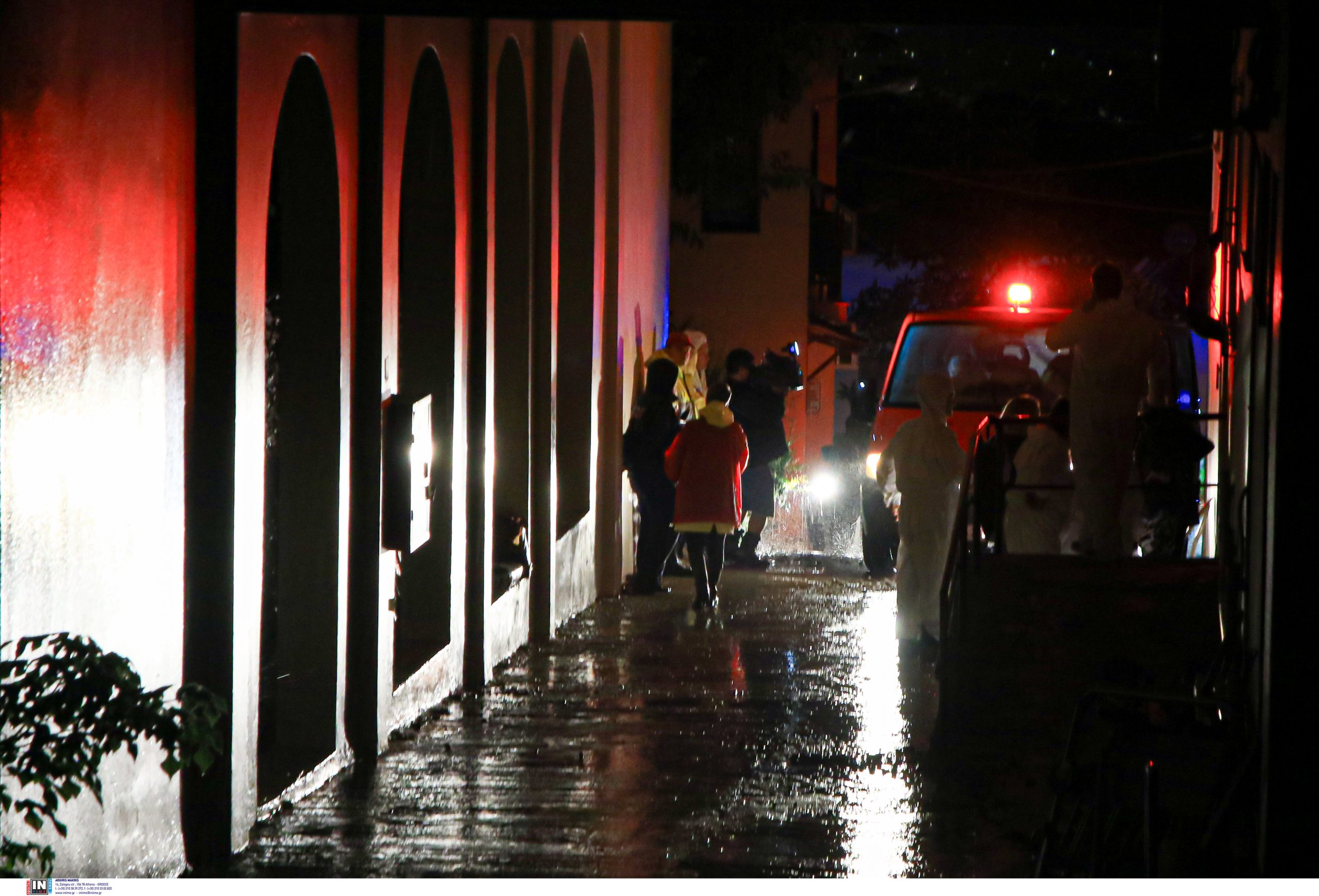 Έντονη βροχόπτωση στην Κέρκυρα: Η Πυροσβεστική απεγκλώβισε οικογένεια Βρετανών