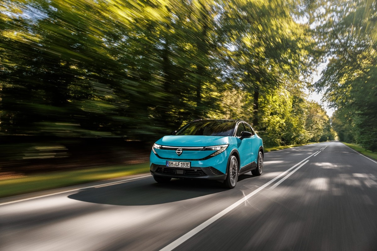 Το νέο Nissan LEAF κυκλοφορεί στο δρόμο με κορυφαία αυτονομία έως και 622 χλμ