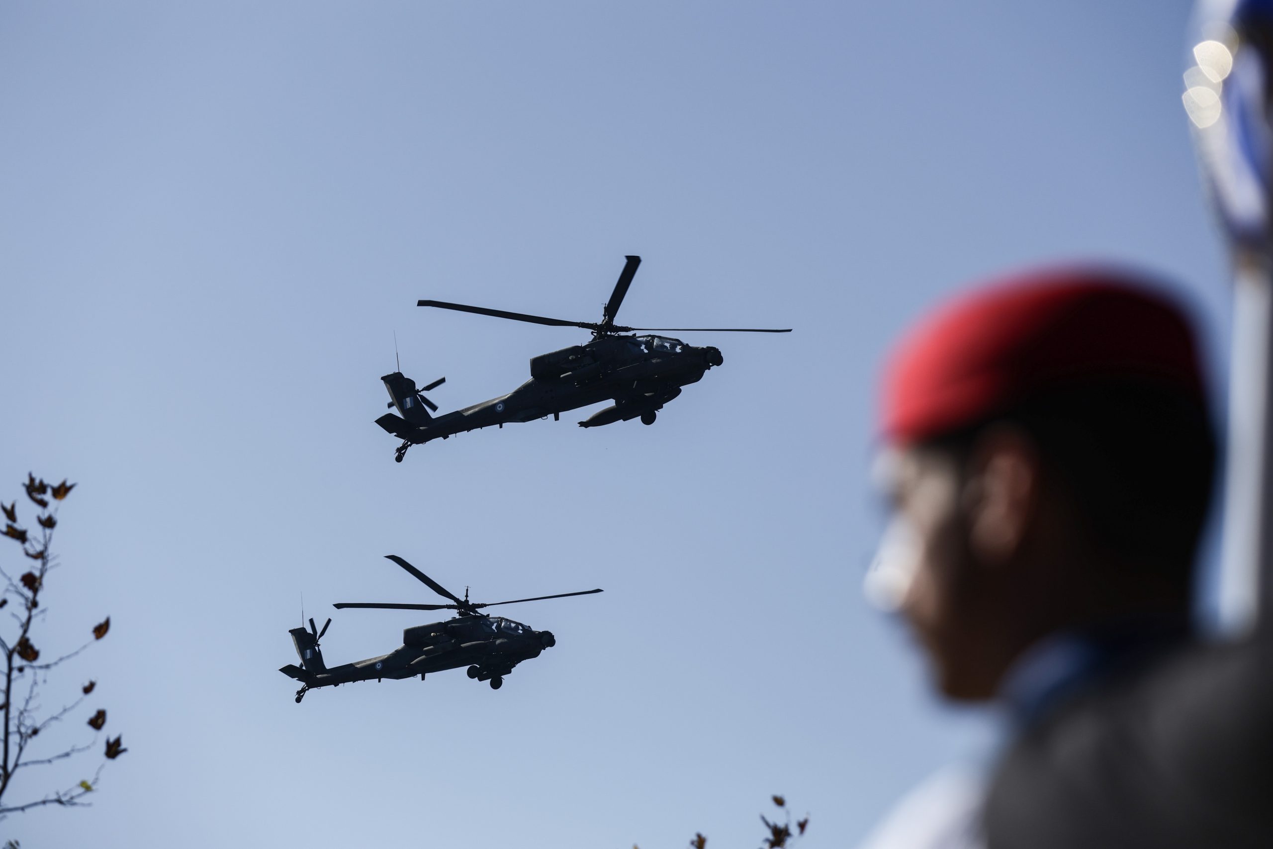 28η Οκτωβρίου: Πώς κινείται σήμερα η Αθήνα - Παρελάσεις, κλειστοί δρόμοι και αλλαγές στα δρομολόγια