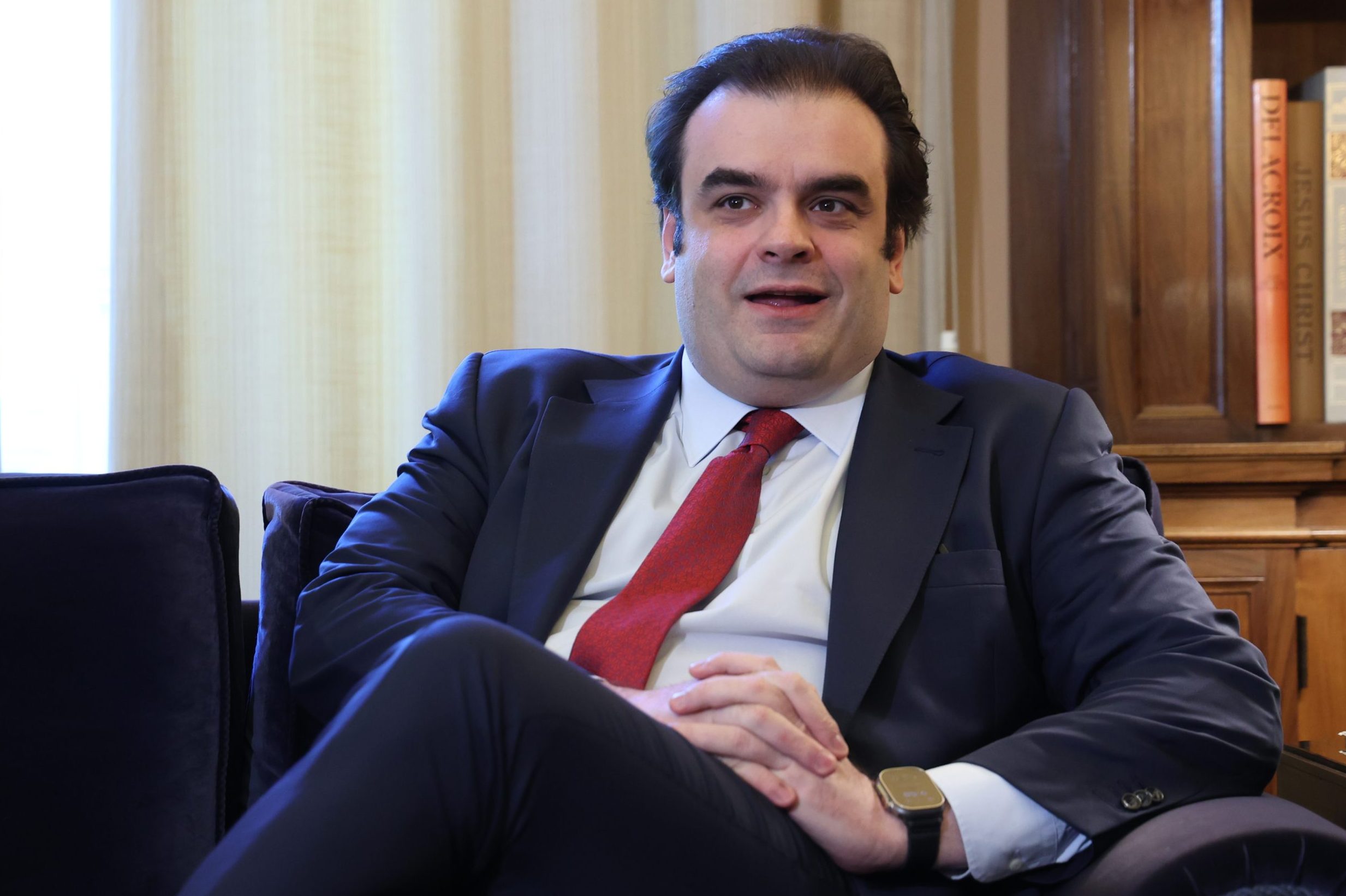 Πιερρακάκης από Ουάσιγκτον: Η Ελλάδα αλλάζει, δεν περνά τον λογαριασμό στην επόμενη γενιά