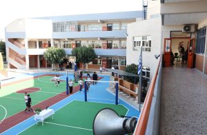 Ένας ψυχολόγος για πέντε σχολεία: Το μεγάλο κενό πίσω από τη βία ανηλίκων – Οι ελλείψεις και τα μέτρα που έρχονται