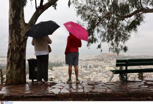 Καιρός: Σαββατοκύριακο με σκαμπανεβάσματα – Ήλιος, μπόρες και από Δευτέρα δυνατές καταιγίδες