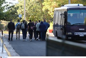 Κύκλωμα με εικονικά τιμολόγια – Στον ανακριτή οι κατηγορούμενοι