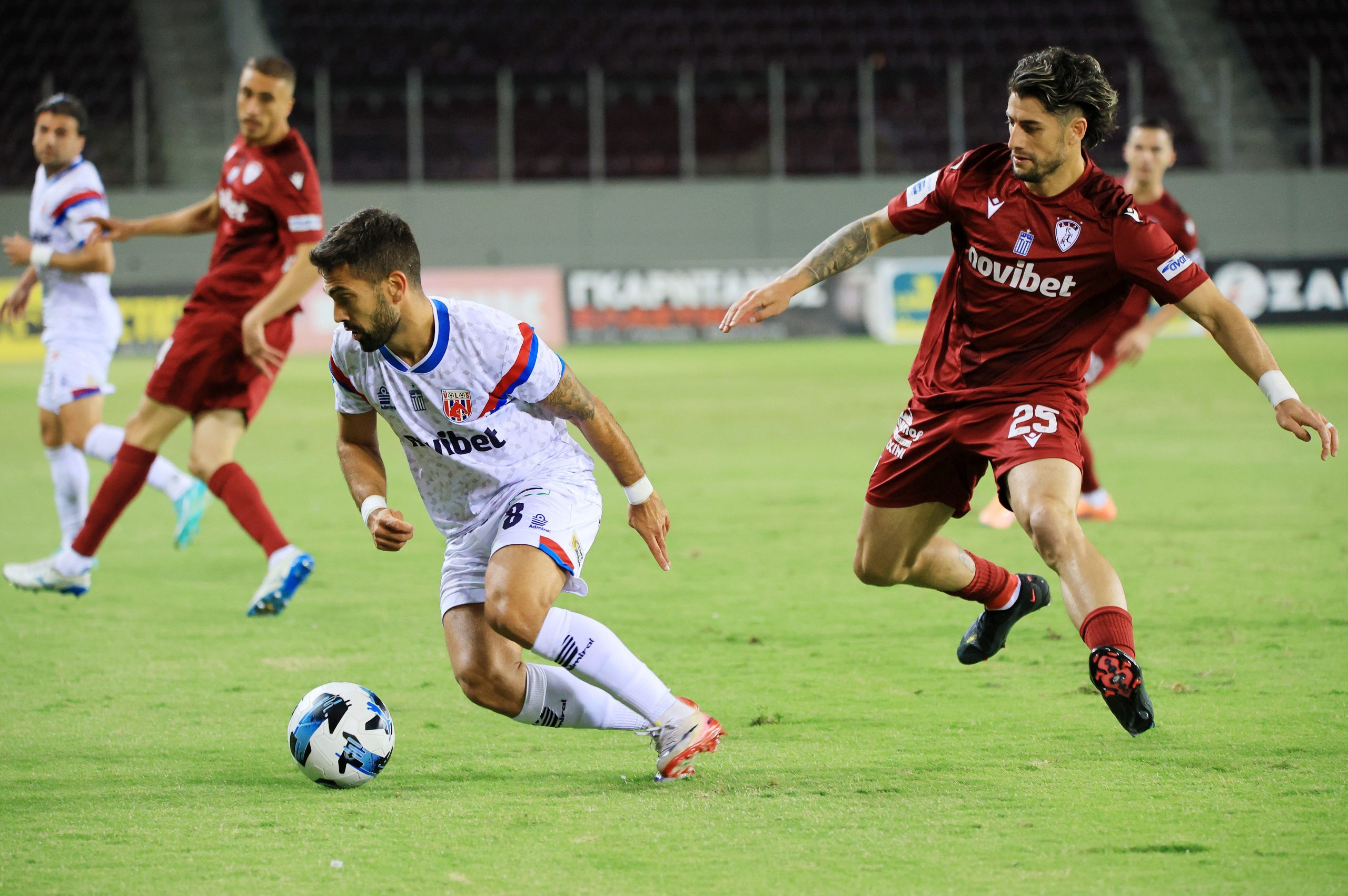 Super League: «Θρίαμβος» του Βόλου με πέντε γκολ ενάντια στην ΑΕΛ