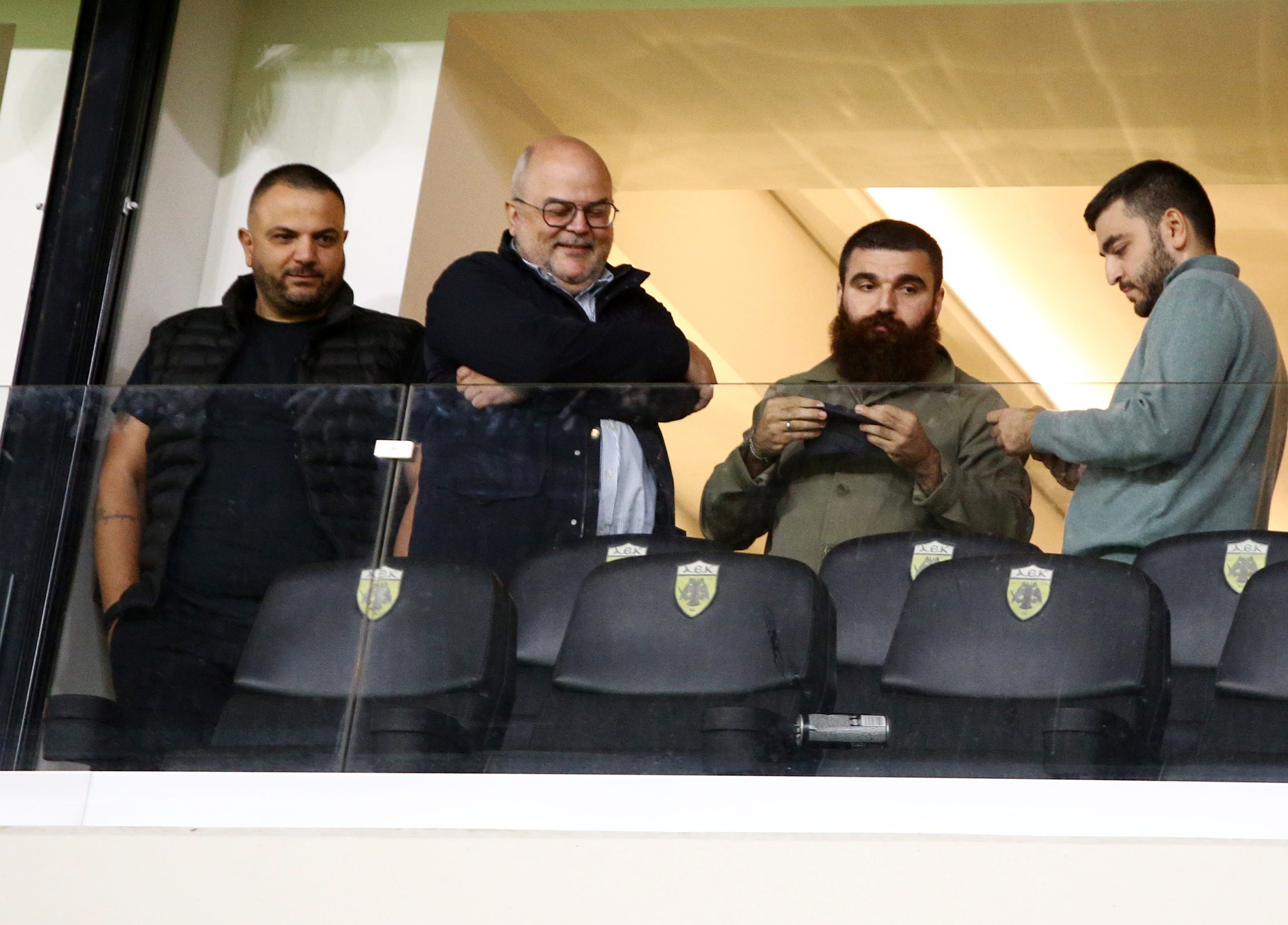 ΠΑΟΚ: Ενθουσιασμός στα αποδυτήρια και μήνυμα ενότητας από τον Ιβάν Σαββίδη