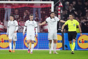 Equipe: «Η UEFA στηρίζει τον Νταμπάνοβιτς για τη φάση του πέναλτι στο Λιλ – ΠΑΟΚ»!