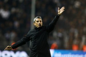 Λουτσέσκου: «Μια νικήτρια ομάδα ξεκινά από καλούς τερματοφύλακες – Είναι νωρίς ακόμα να βάλω το σκουφάκι»!