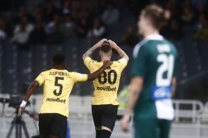 Δώσε ντέρμπι στον Λορέν!