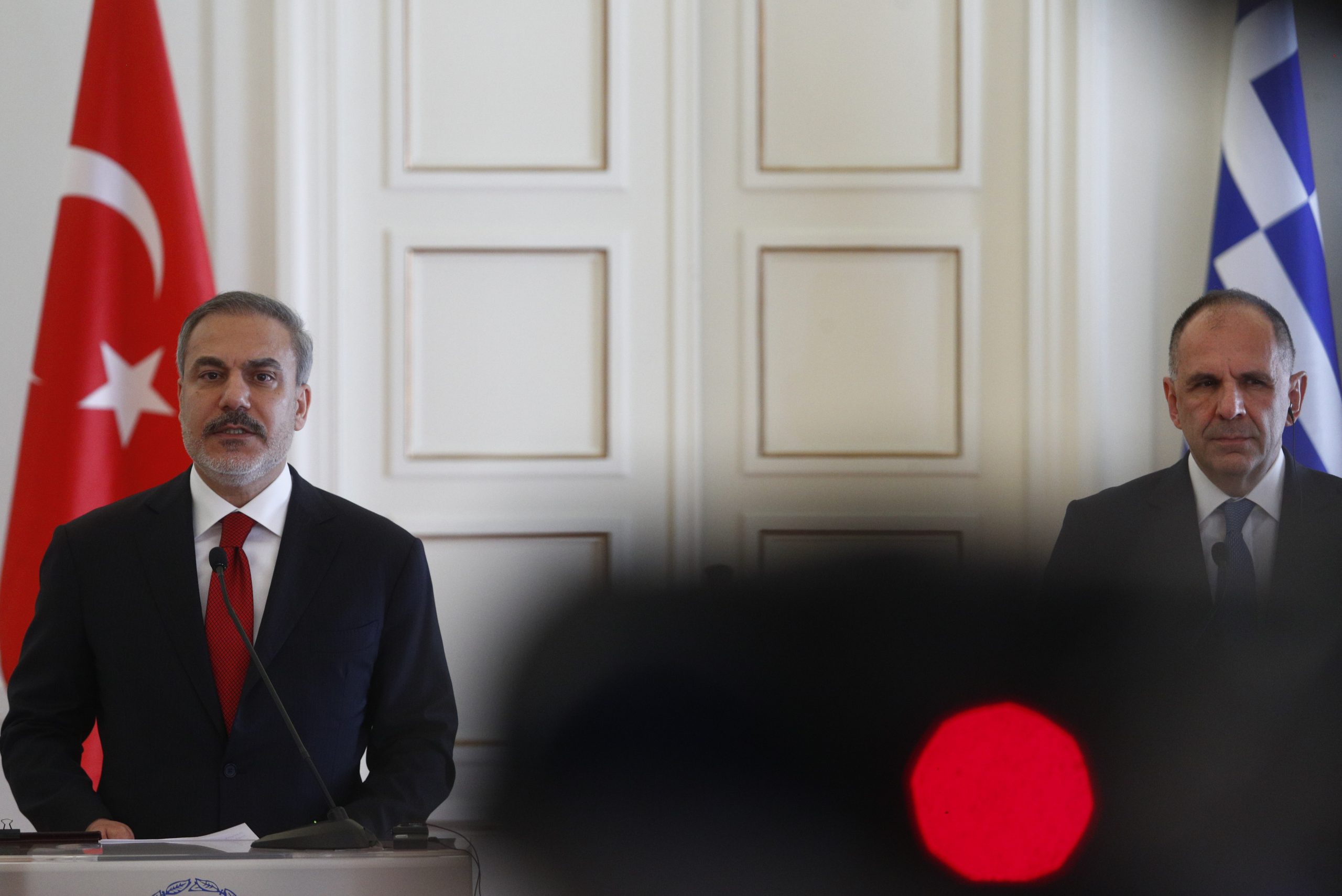 Γεραπετρίτης και Φιντάν – Τι είπαν και τι δεν είπαν οι δύο ΥΠΕΞ στο Λουξεμβούργο