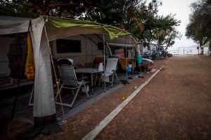 Διπλό φονικό στη Φοινικούντα: «Είδα το πρόσωπο του δράστη αλλά δεν δέχθηκα πυρά» – Τι αποκαλύπτει ο ανιψιός του 68χρονου θύματος