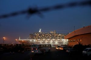 Αυτό είναι το Amangati – Το πιο ήρεμο και ακριβό πλωτό ξενοδοχείο του κόσμου