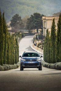 Το νέο Dacia Bigster mild hybrid G-140 φροντίζει την τσέπη του οδηγού