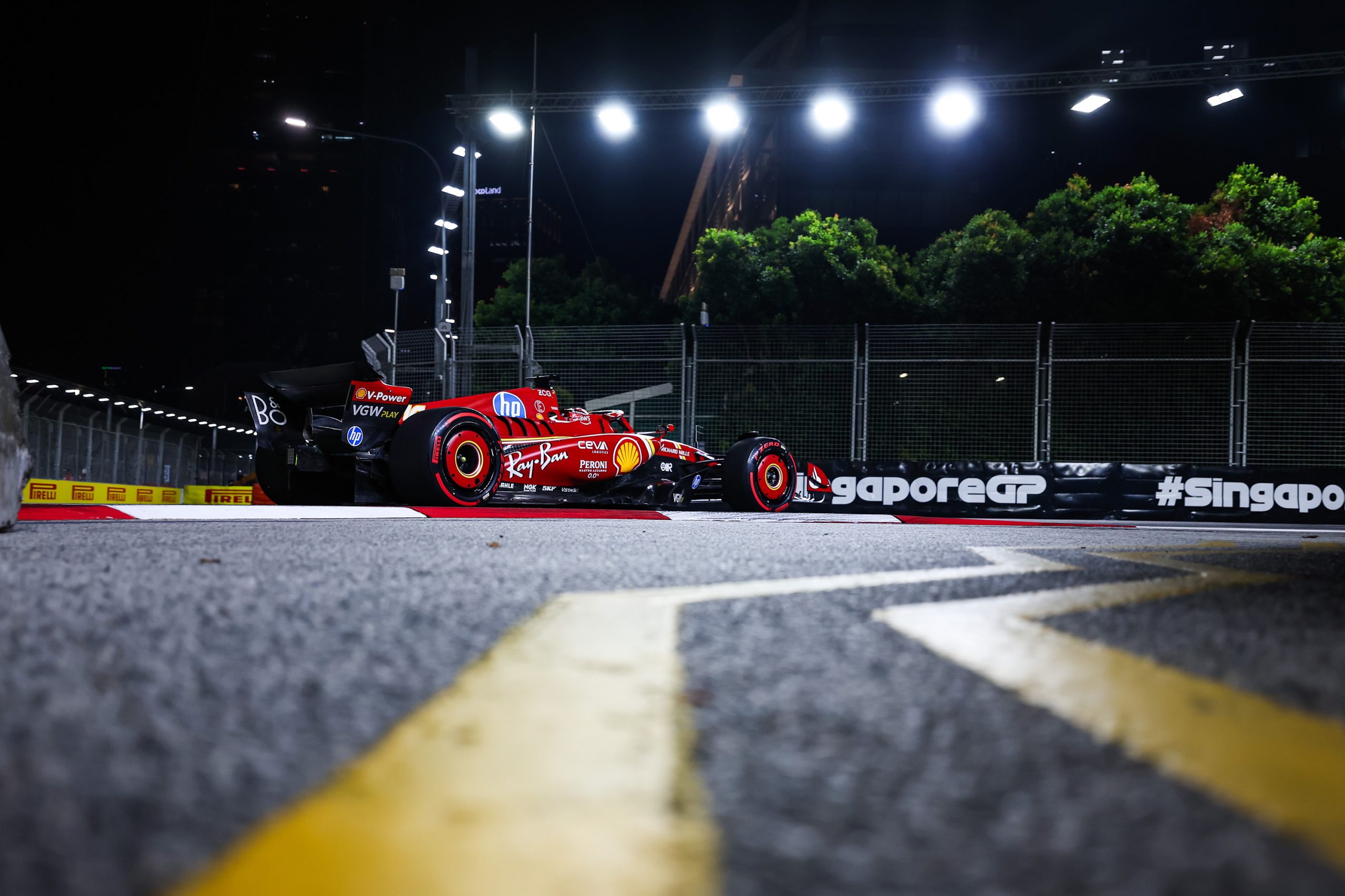 Formula1: Αύριο γκάζια στη Σιγκαπούρη