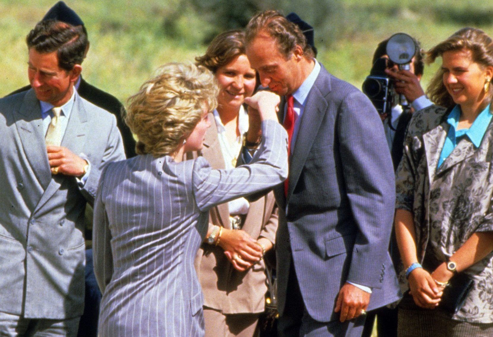 Ο Χουάν Κάρλος «σπάει τη σιωπή του» για τη Νταϊάνα: «Δεν υπήρξε ποτέ τίποτα ερωτικό – Ήταν ψυχρή κι απόμακρη»