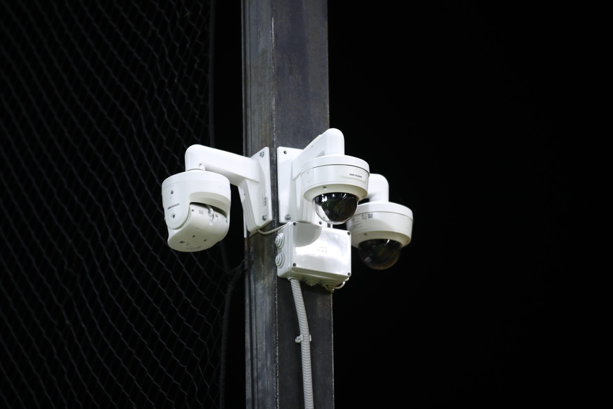 Άφαντες οι πολυδιαφημισμένες κάμερες που καταγράφουν αυτόματα παραβάσεις – Μπαράζ παραβάσεων στους δρόμους