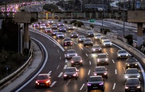 Αθήνα: Χάνουμε 110 ώρες τον χρόνο στο κυκλοφοριακό – Το κόστος αγγίζει τα 1.000 ευρώ