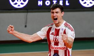 Ολυμπιακός: Επίδειξη δύναμης απέναντι στη Νάπρεντακ με 3-0 σετ