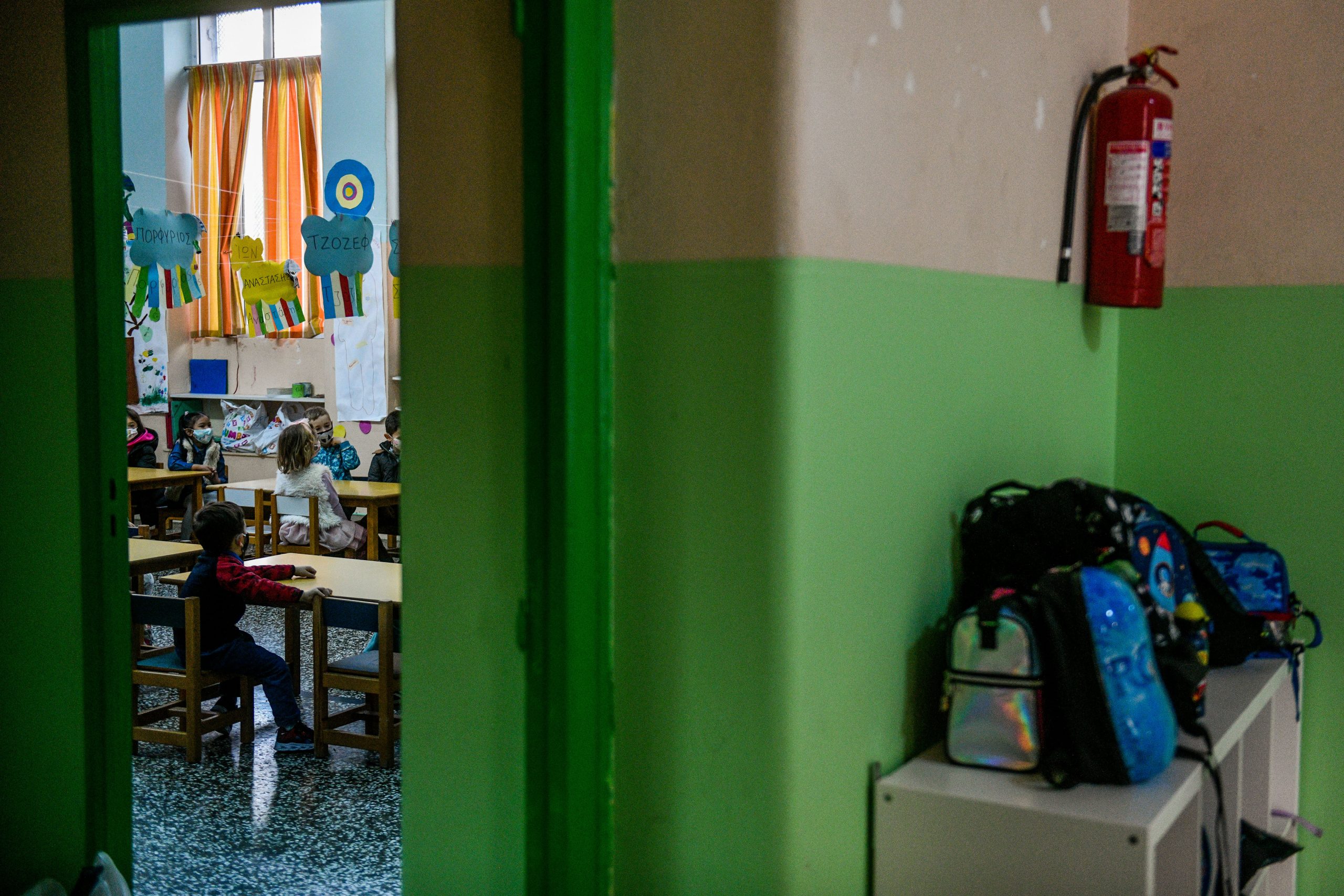 Θεσσαλονίκη: Εξάμηνη φυλάκιση σε νηπιαγωγό για παιδί που της ξέφυγε στον δρόμο